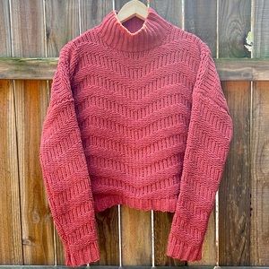 Moon & Madison Cropped Sweater